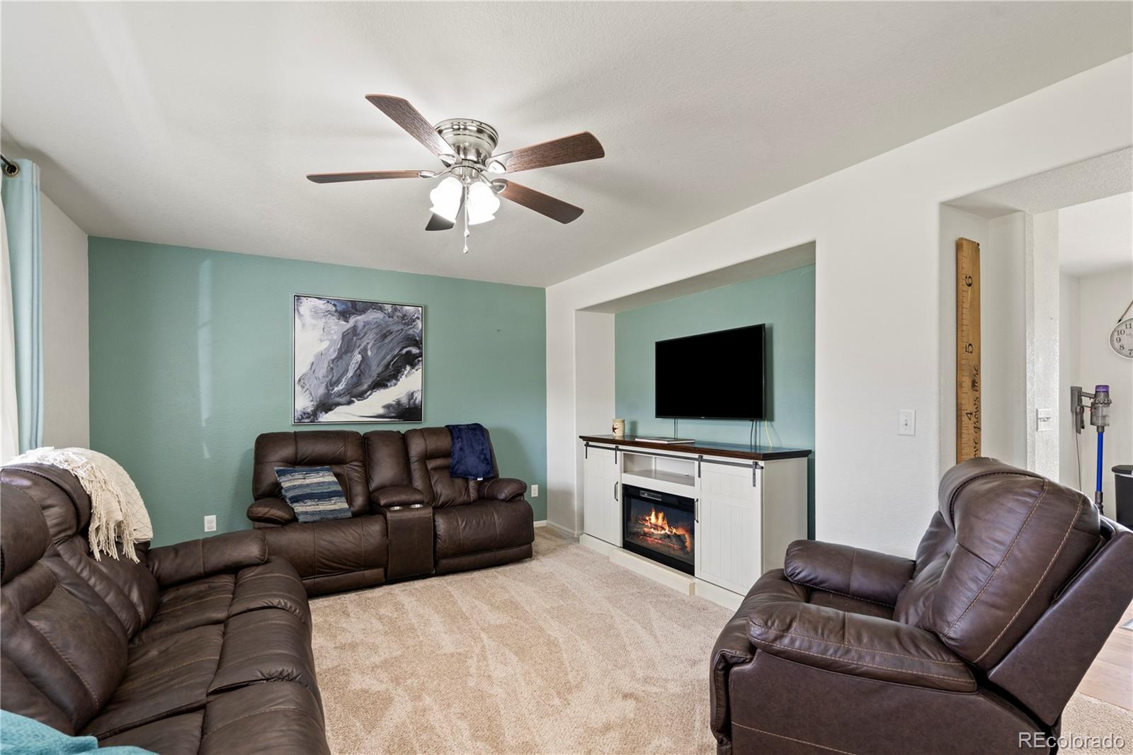MLS Image #9 for 25801 e byers place,aurora, Colorado