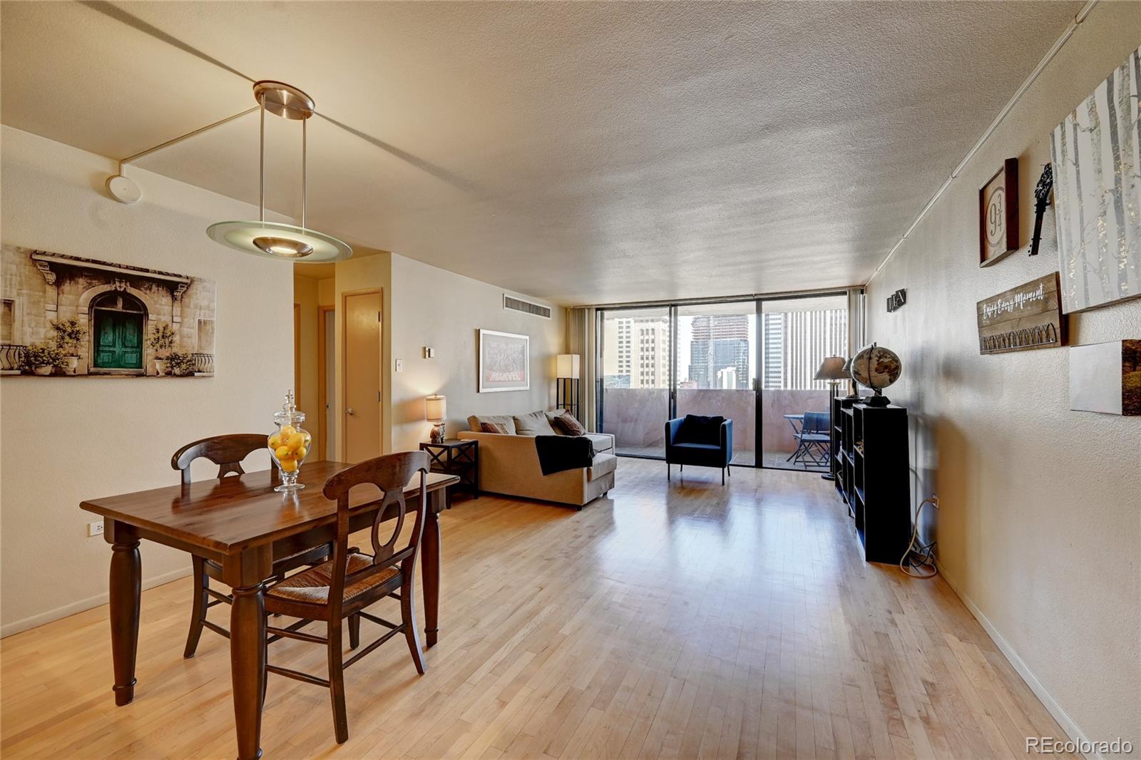 MLS Image #4 for 1020  15th street 9e,denver, Colorado