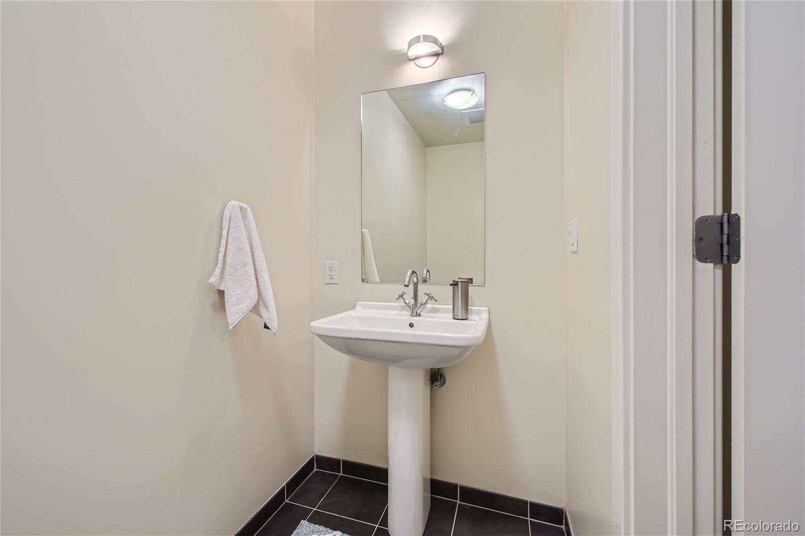 MLS Image #10 for 410  acoma street 109,denver, Colorado