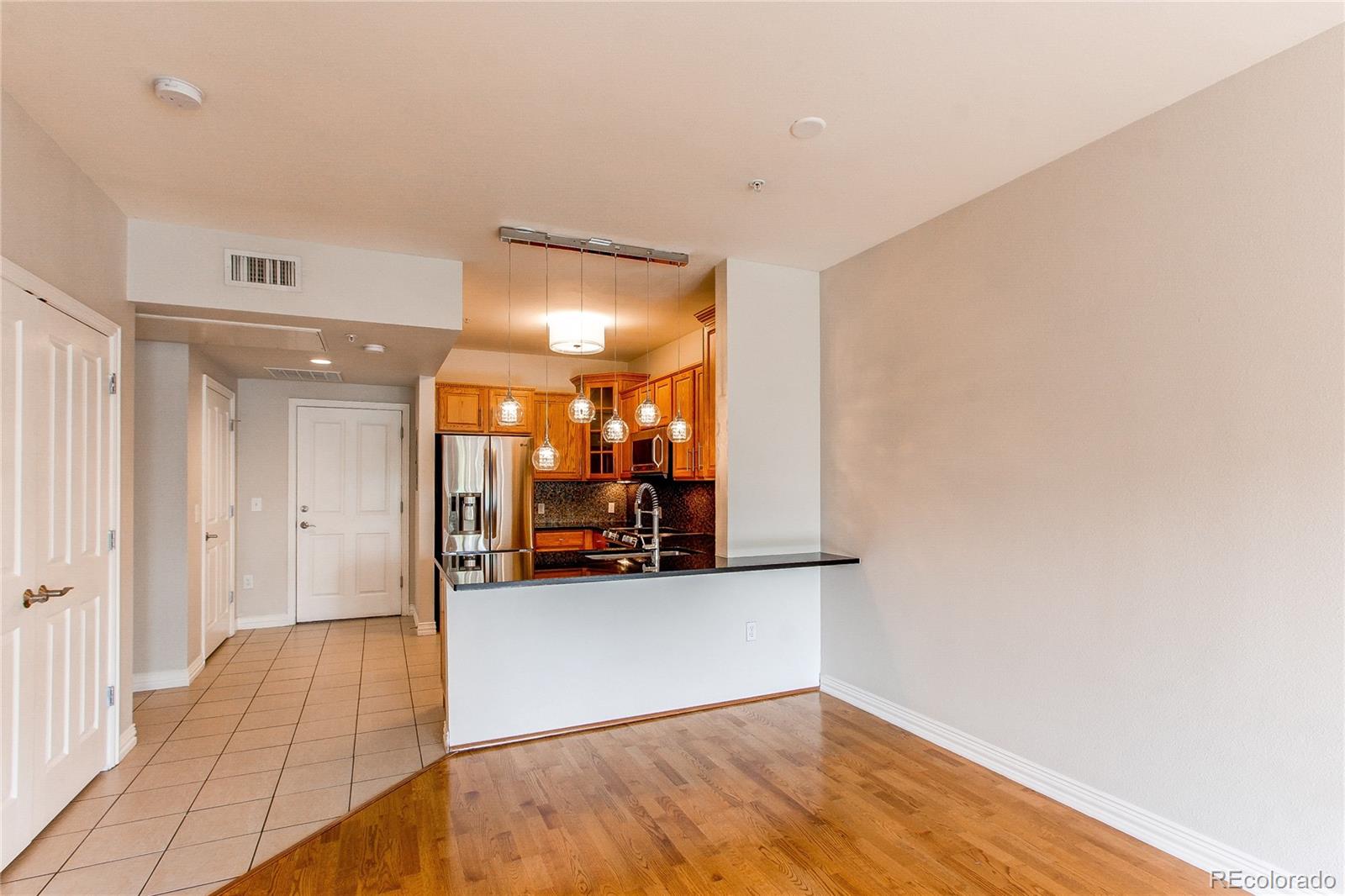 MLS Image #7 for 2700 e cherry creek drive,denver, Colorado