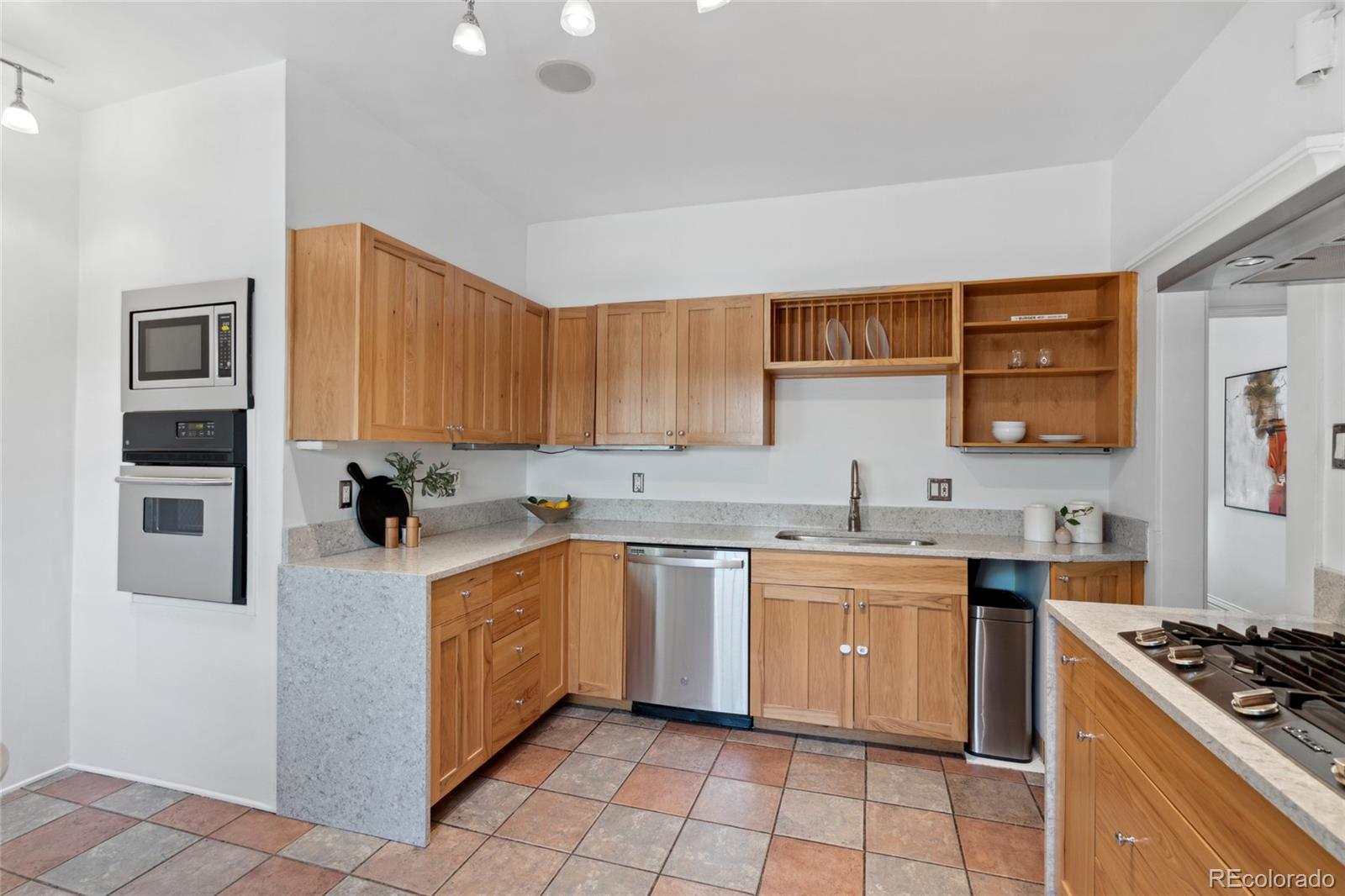 MLS Image #21 for 1450  bellaire street,denver, Colorado