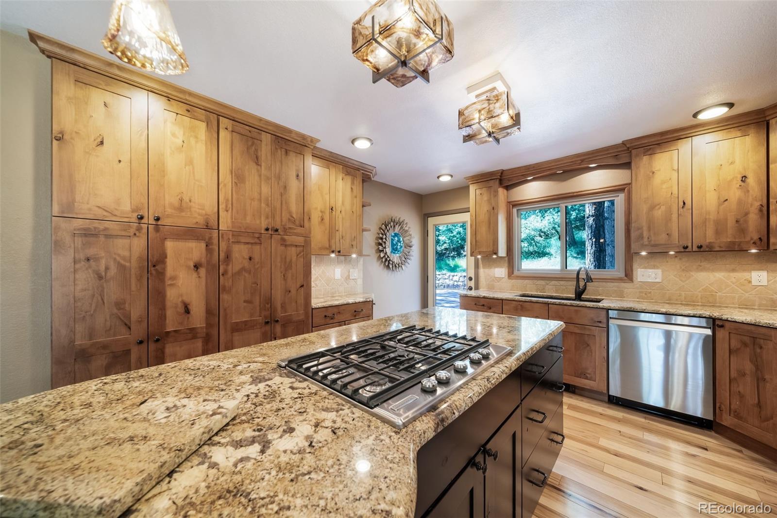 MLS Image #16 for 5922 s pike drive,larkspur, Colorado
