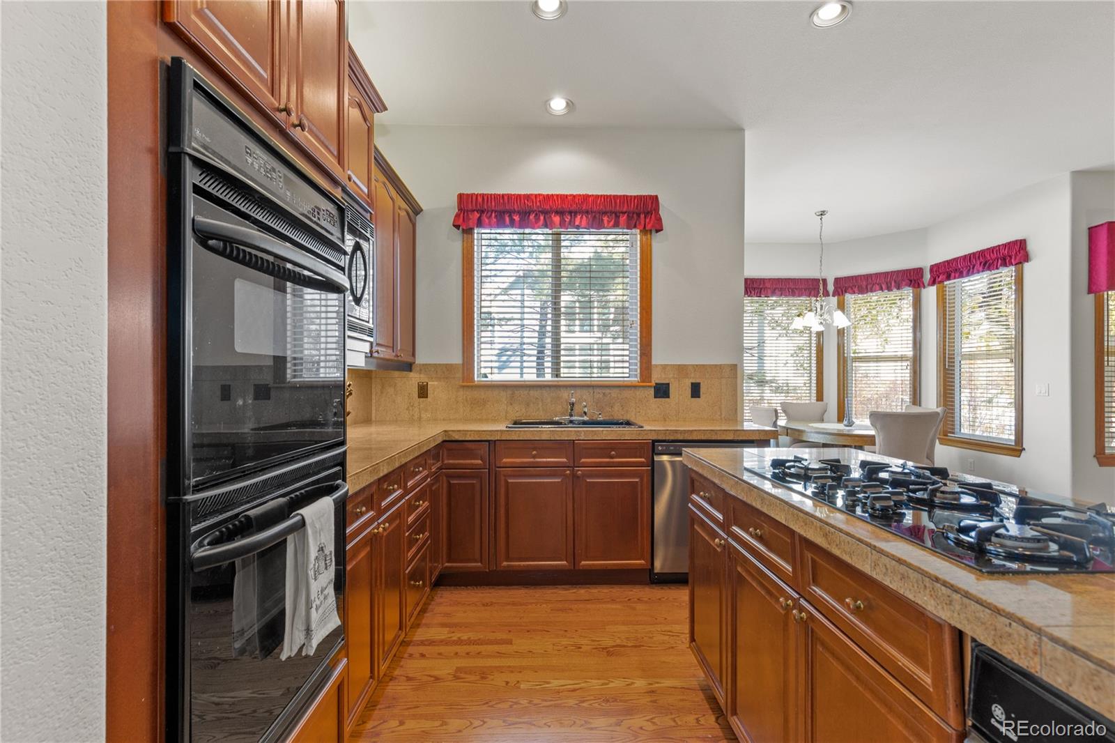 MLS Image #12 for 22019 e arbor drive,aurora, Colorado