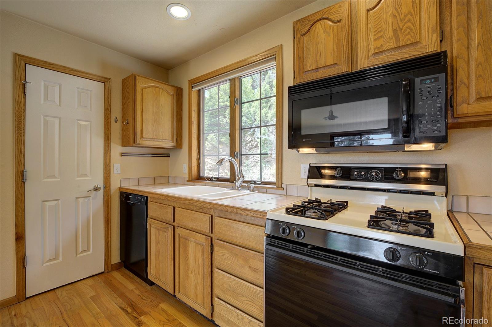 MLS Image #6 for 25127  red cloud drive,conifer, Colorado
