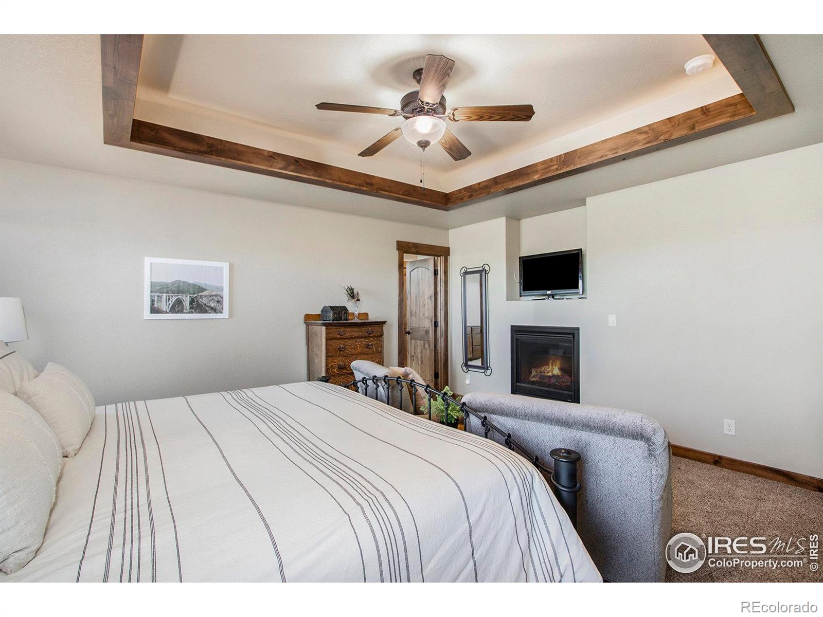 MLS Image #17 for 3072  majestic view drive,timnath, Colorado
