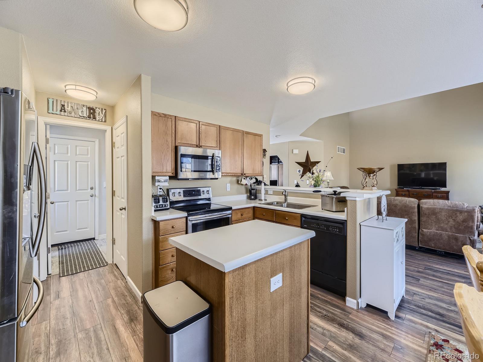 MLS Image #8 for 21802  farmingdale way,parker, Colorado