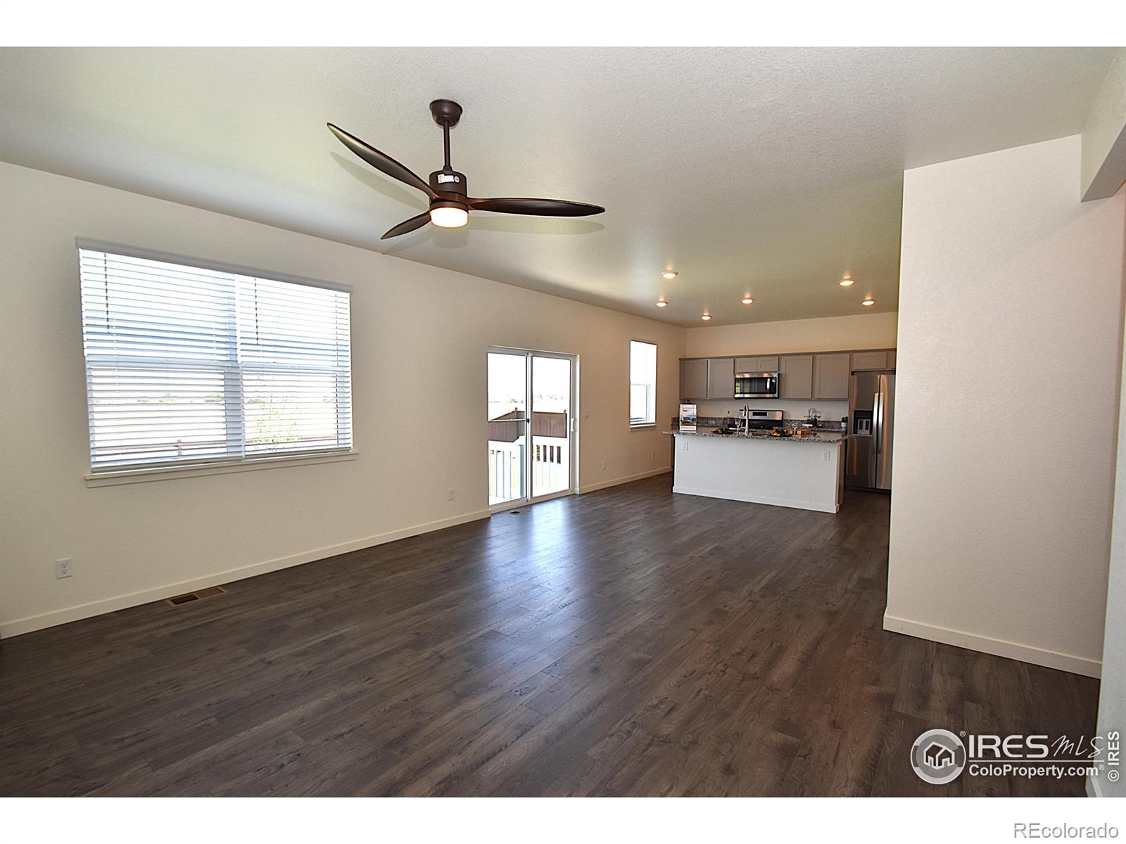 MLS Image #11 for 221  raven lane,johnstown, Colorado