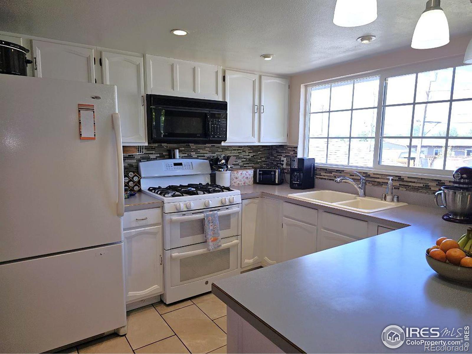 MLS Image #11 for 468  centennial circle,sterling, Colorado