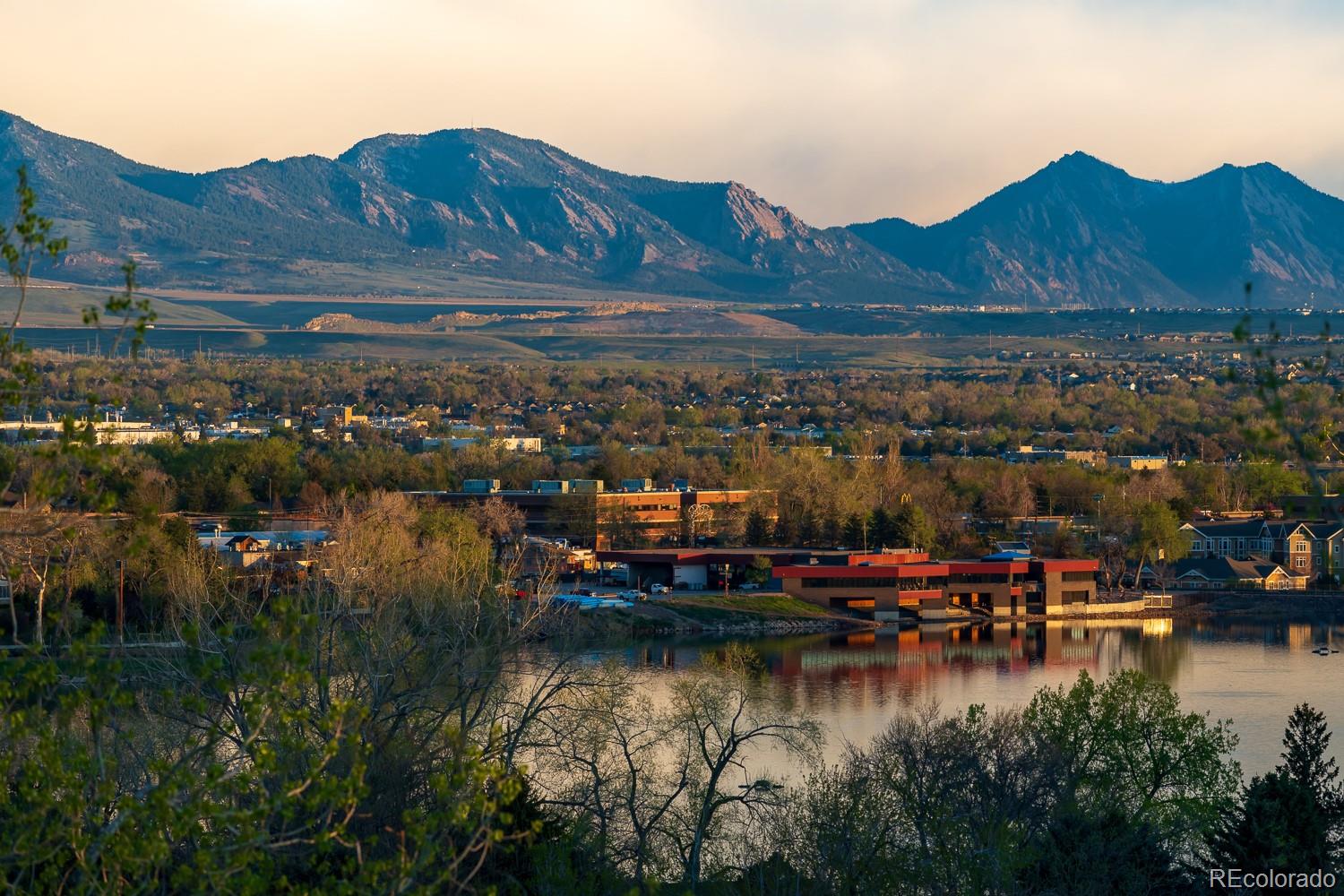 MLS Image #2 for 11845 w 17th avenue,lakewood, Colorado