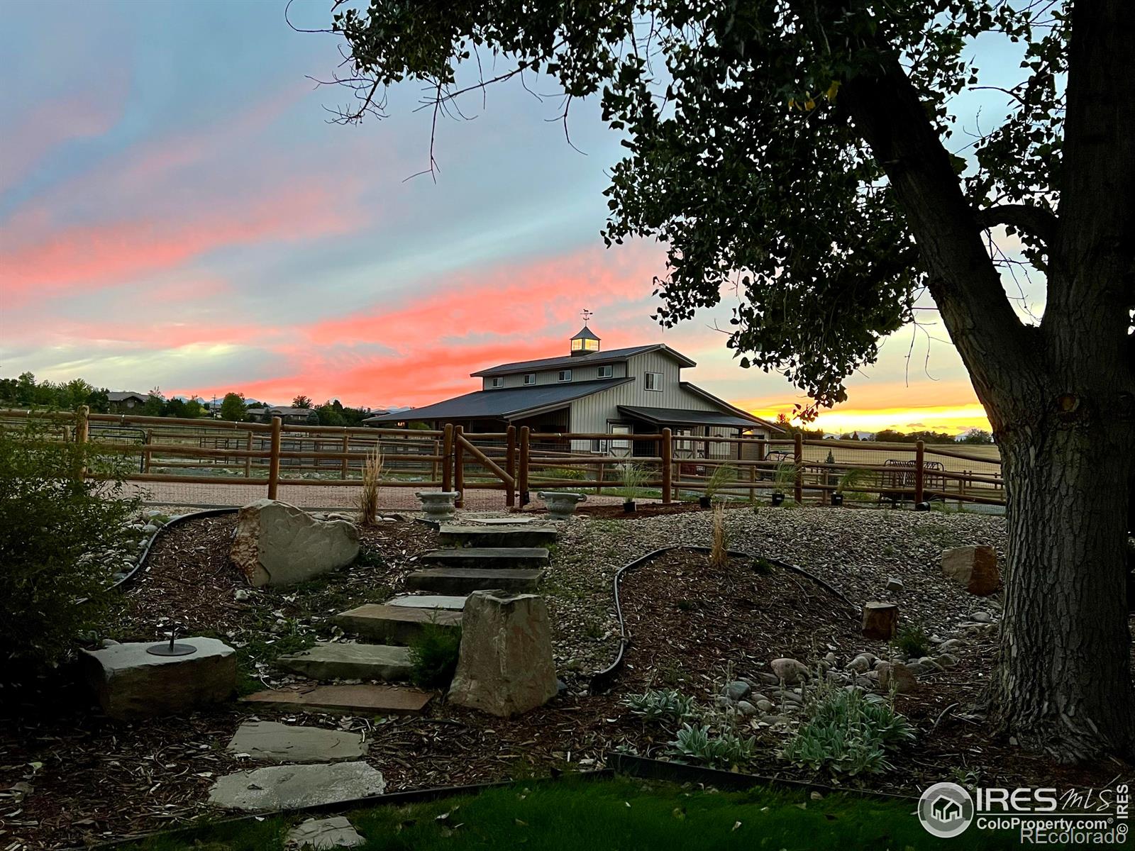 MLS Image #12 for 9248  hills view drive,niwot, Colorado