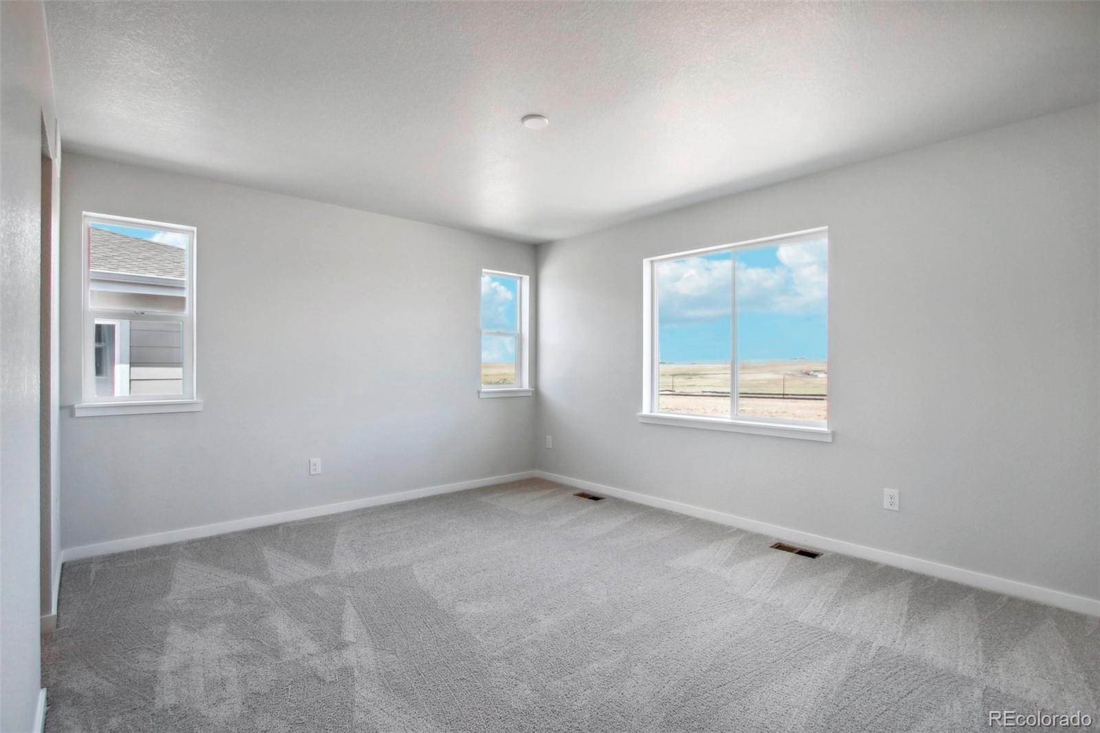 MLS Image #25 for 3292 n highlands creek parkway,aurora, Colorado