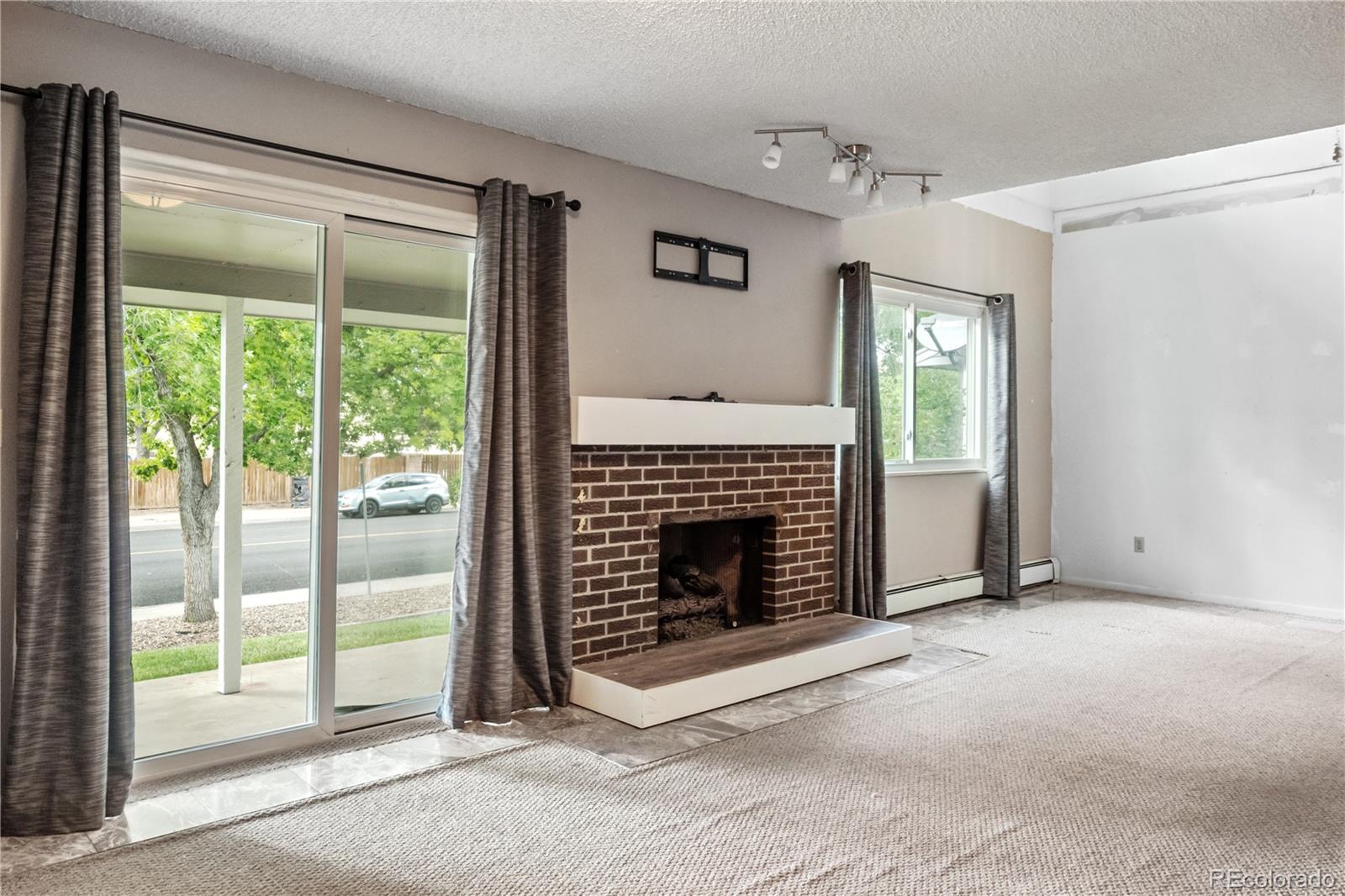 MLS Image #13 for 13907 e oxford place,aurora, Colorado