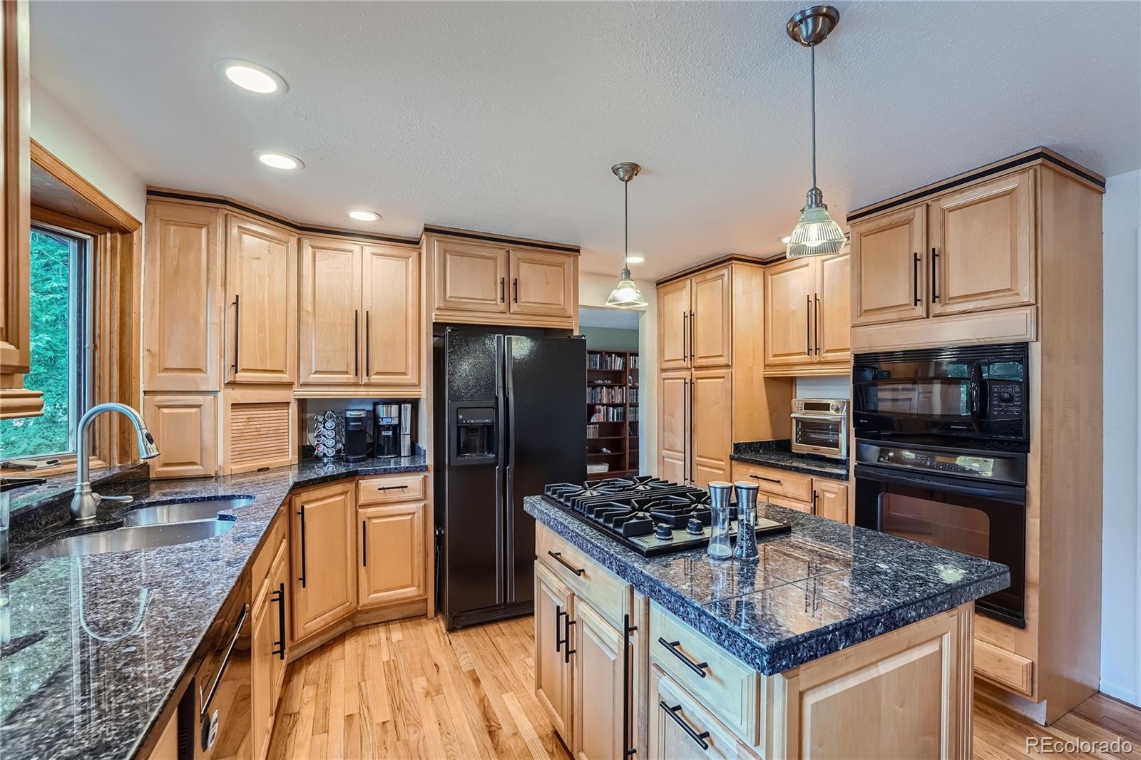 MLS Image #7 for 3072  mountain shadows drive,wheat ridge, Colorado