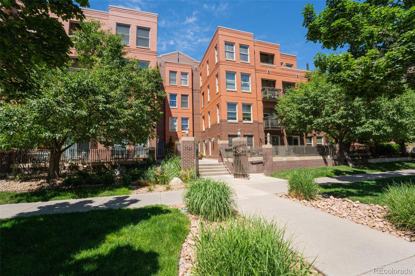 MLS Image #35 for 1631 n emerson street,denver, Colorado