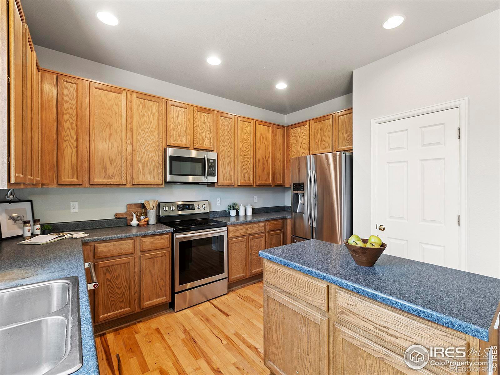 MLS Image #10 for 3220  chase drive,fort collins, Colorado