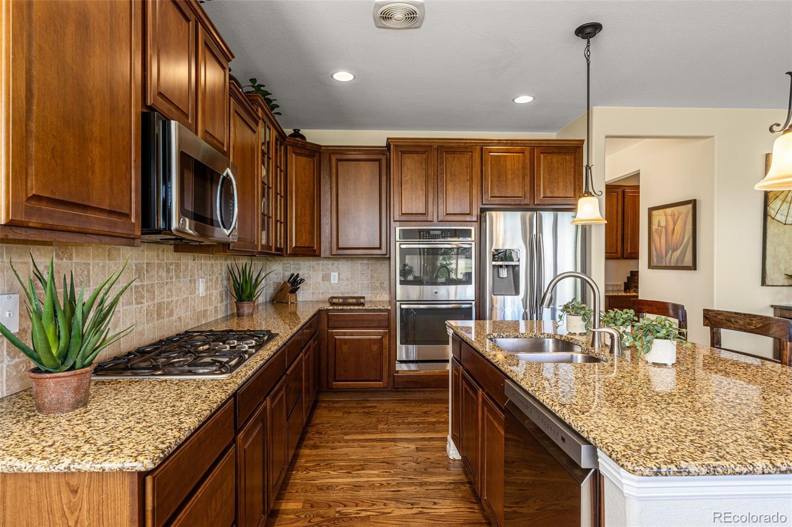 MLS Image #16 for 6033 s little river way,aurora, Colorado