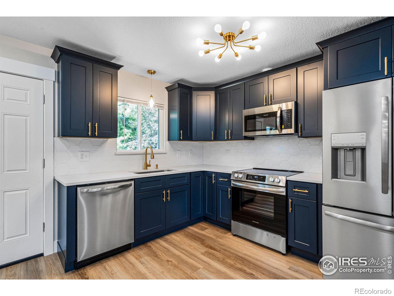 MLS Image #2 for 801  rocky road,fort collins, Colorado