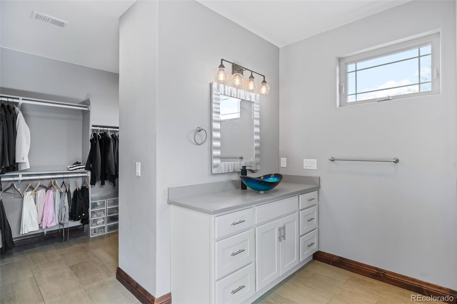 MLS Image #16 for 3360 s cherry street,denver, Colorado