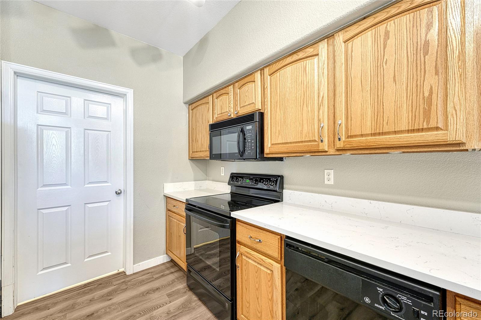 MLS Image #17 for 1535 s florence way,aurora, Colorado