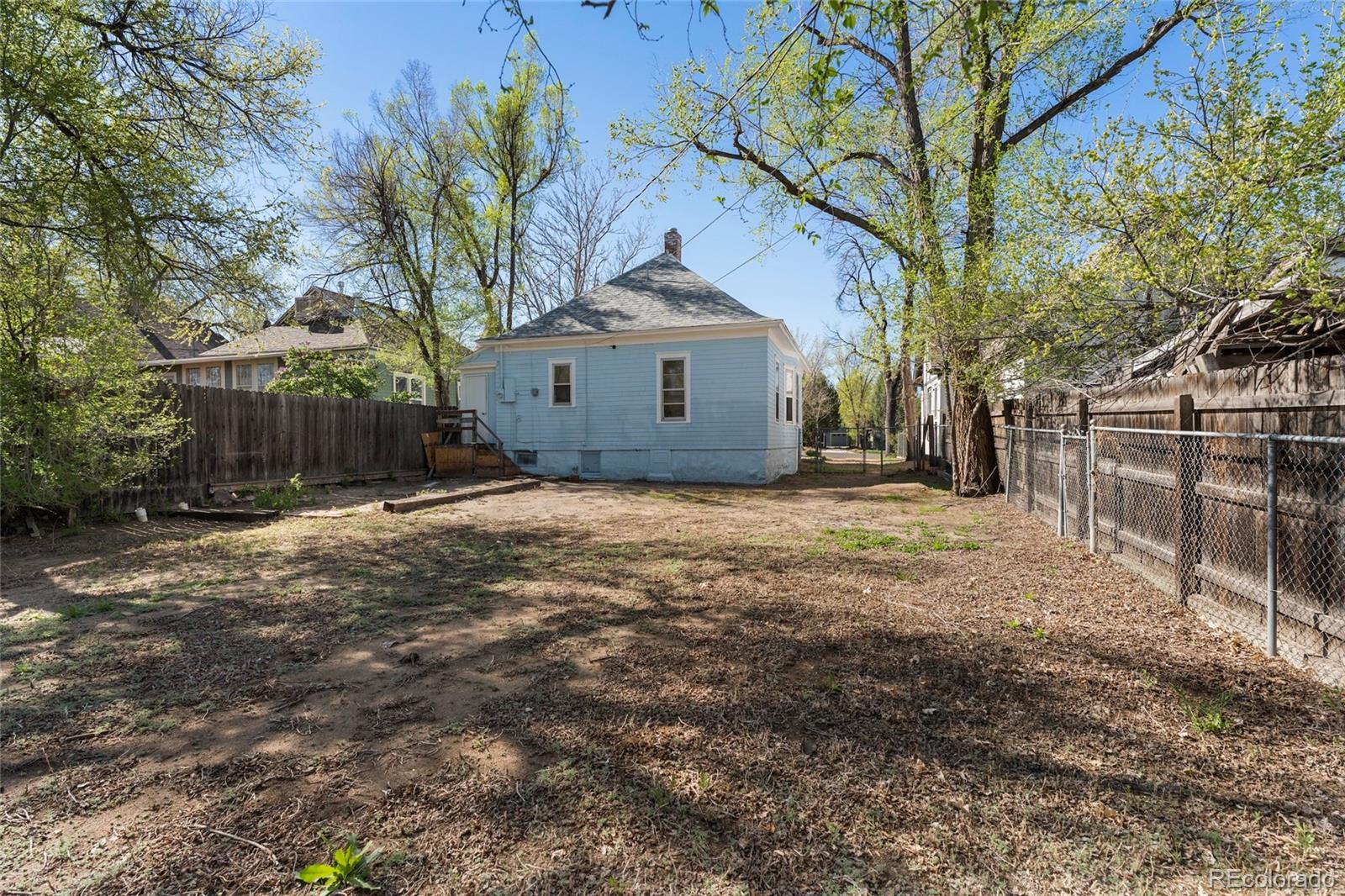 MLS Image #27 for 808 e monument street,colorado springs, Colorado