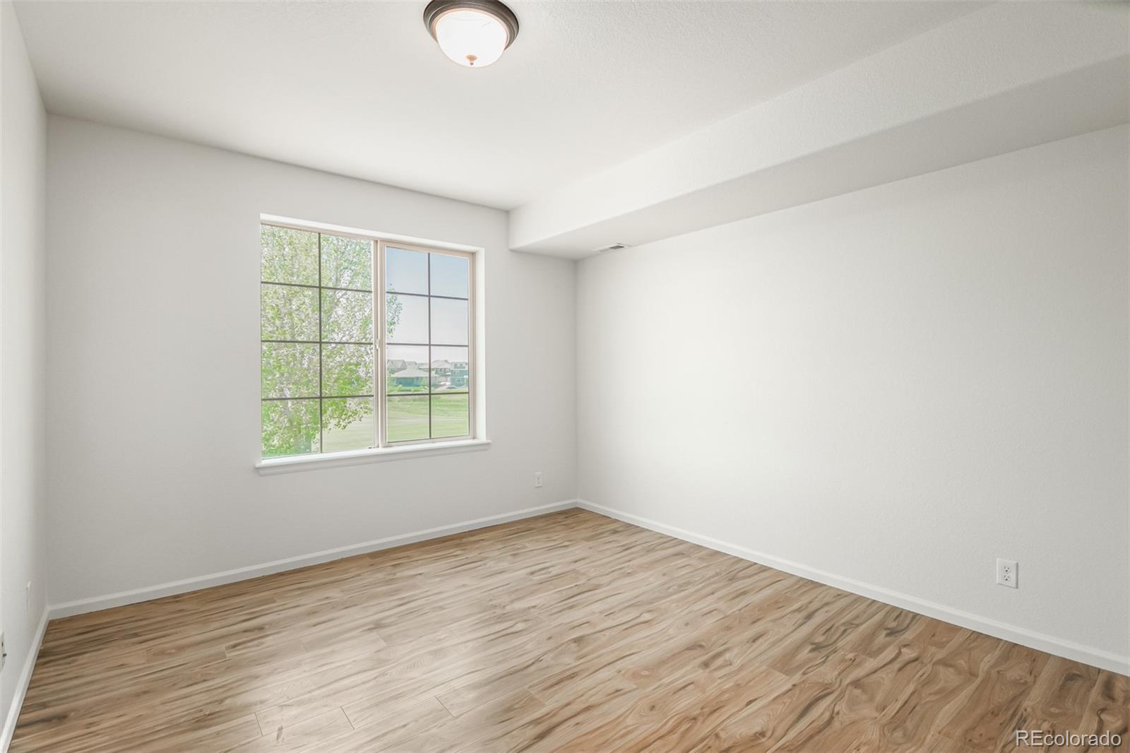 MLS Image #28 for 20898 e 51st place,denver, Colorado