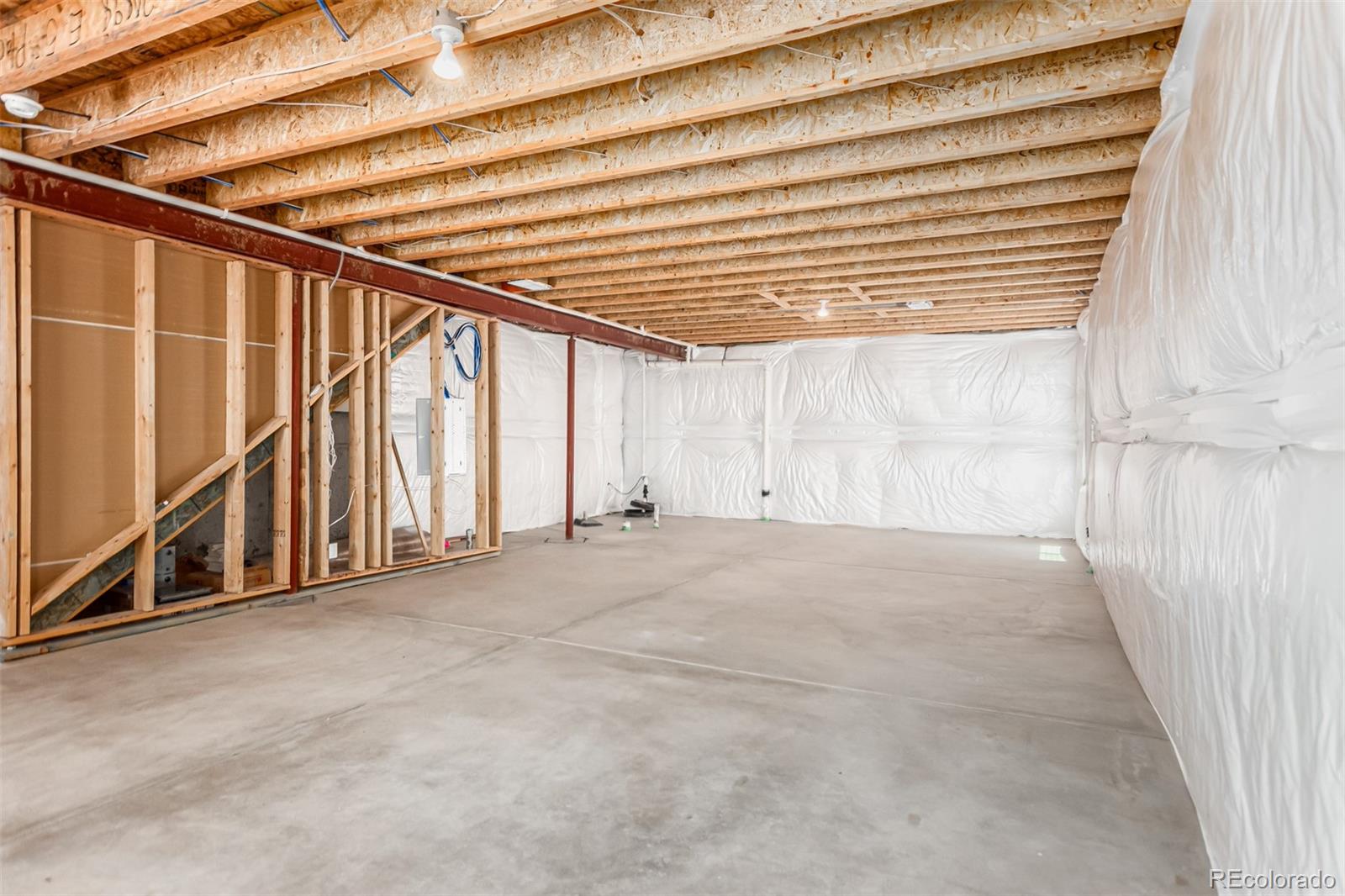 MLS Image #39 for 20898 e 51st place,denver, Colorado