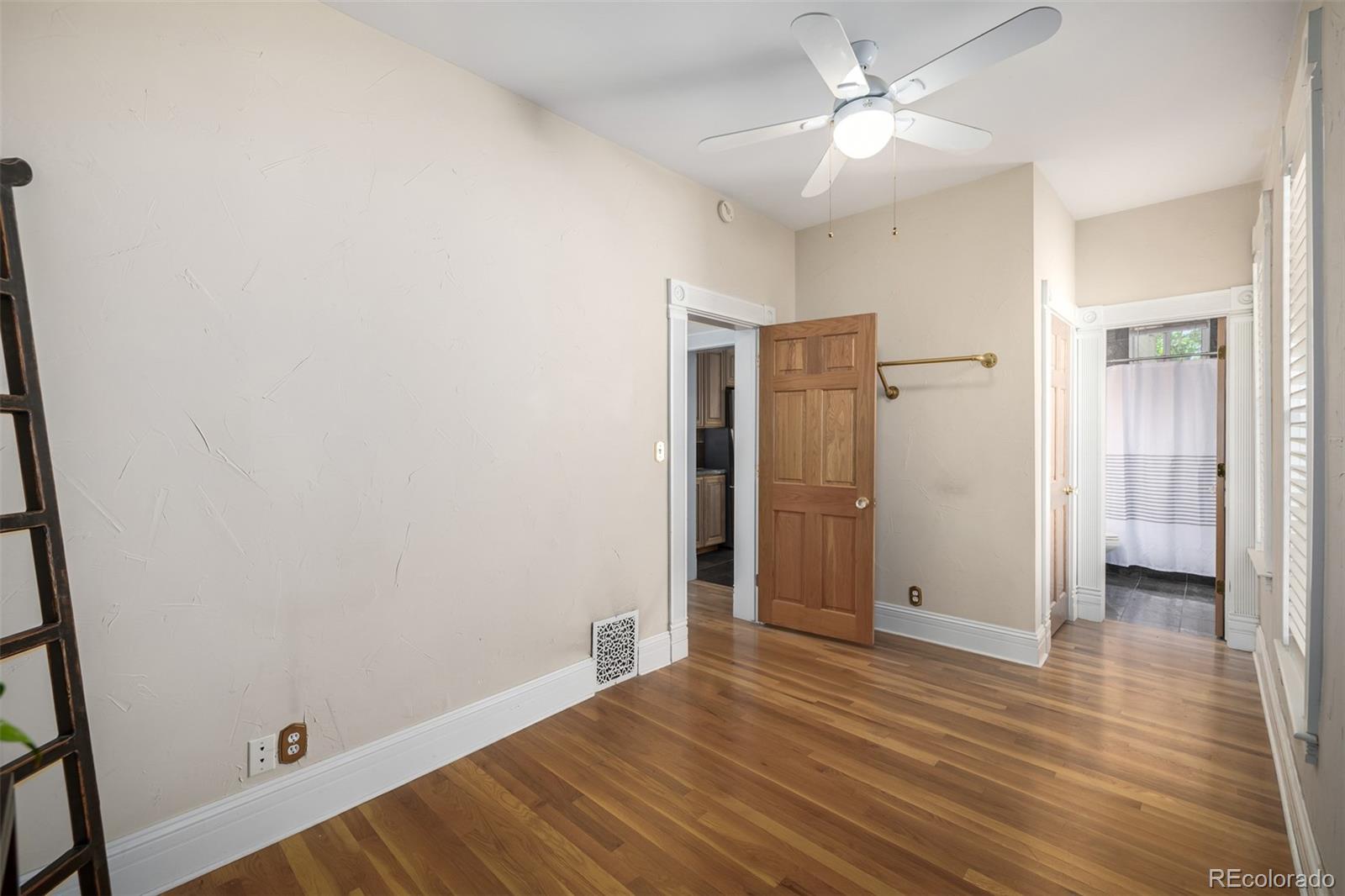 MLS Image #27 for 471 s grant street,denver, Colorado