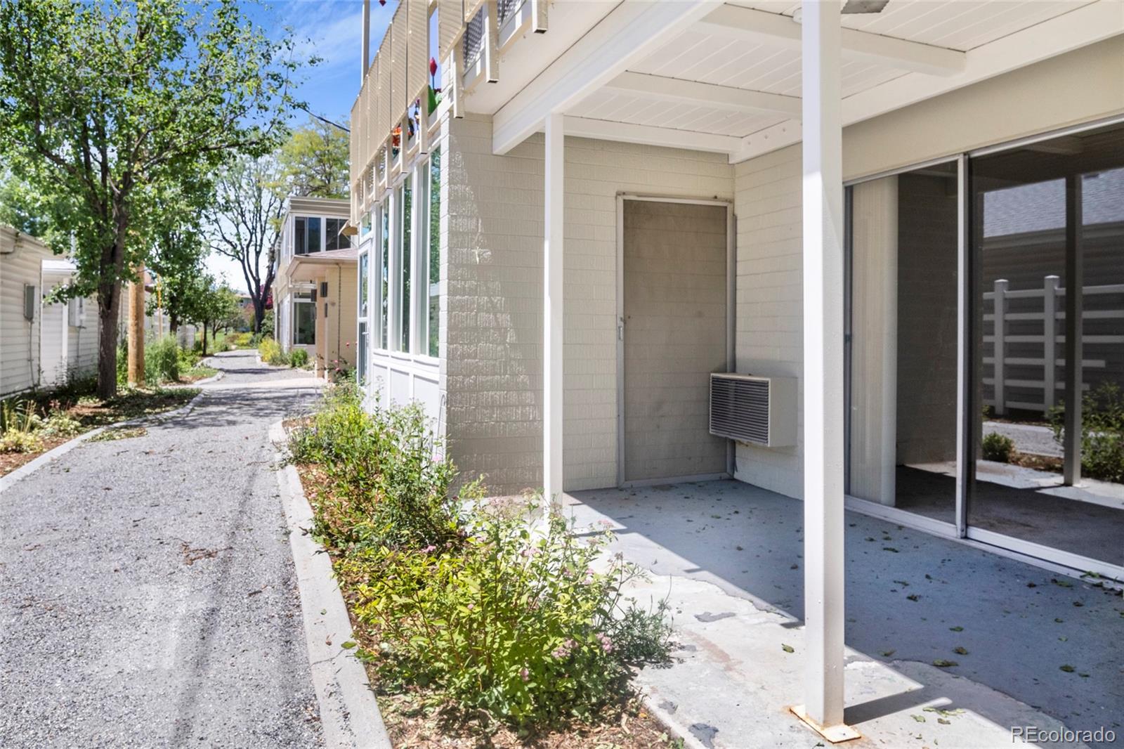 MLS Image #4 for 655 s clinton street 10a,denver, Colorado