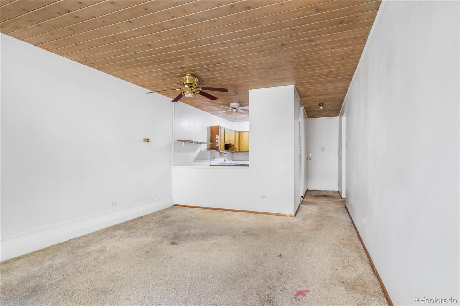 MLS Image #8 for 655 s clinton street 10a,denver, Colorado