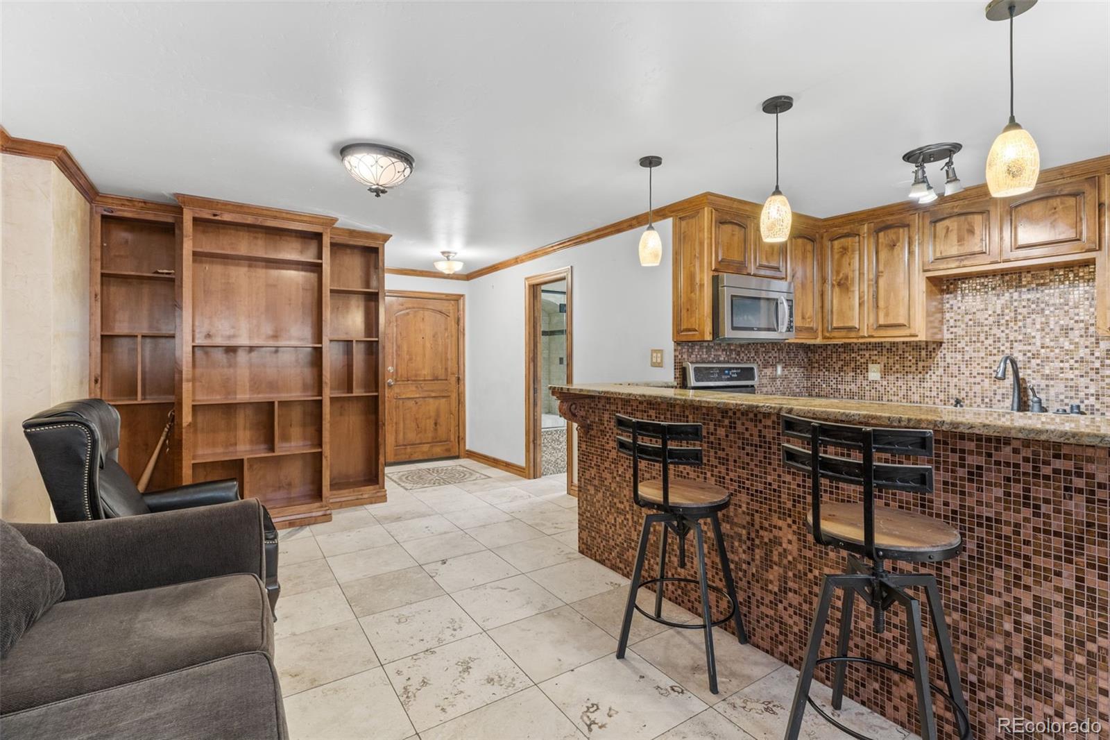 MLS Image #8 for 1196 n grant street 106,denver, Colorado