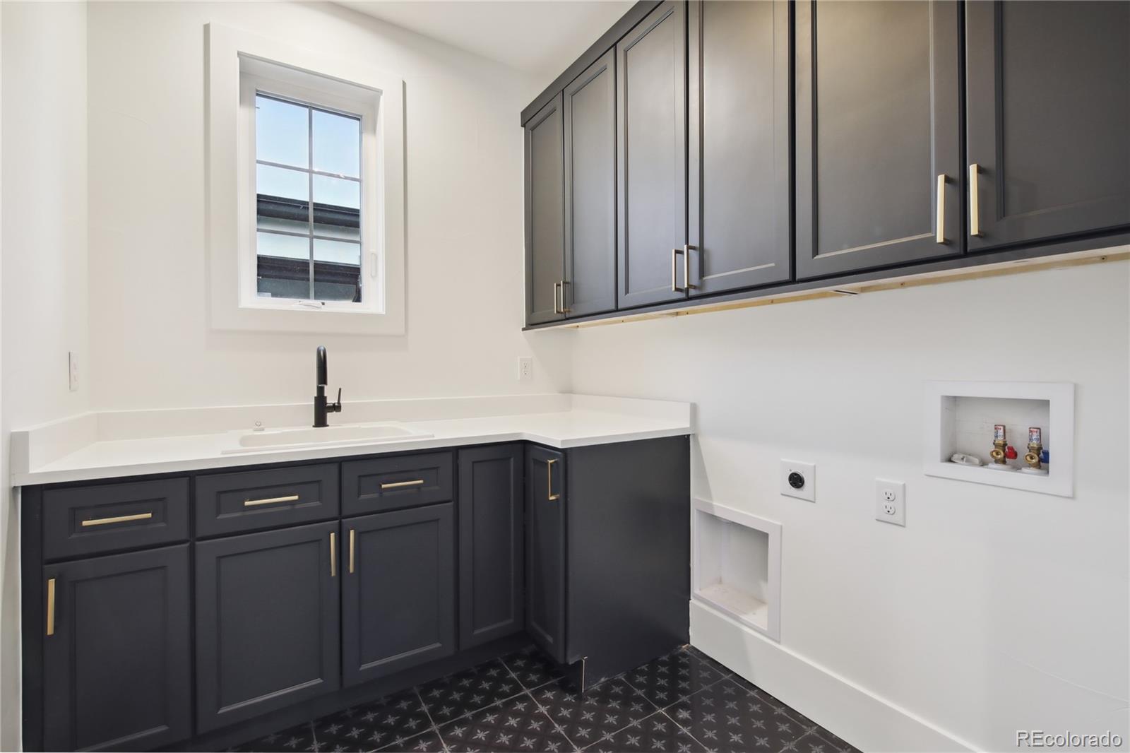 MLS Image #18 for 2504  zenobia street,denver, Colorado