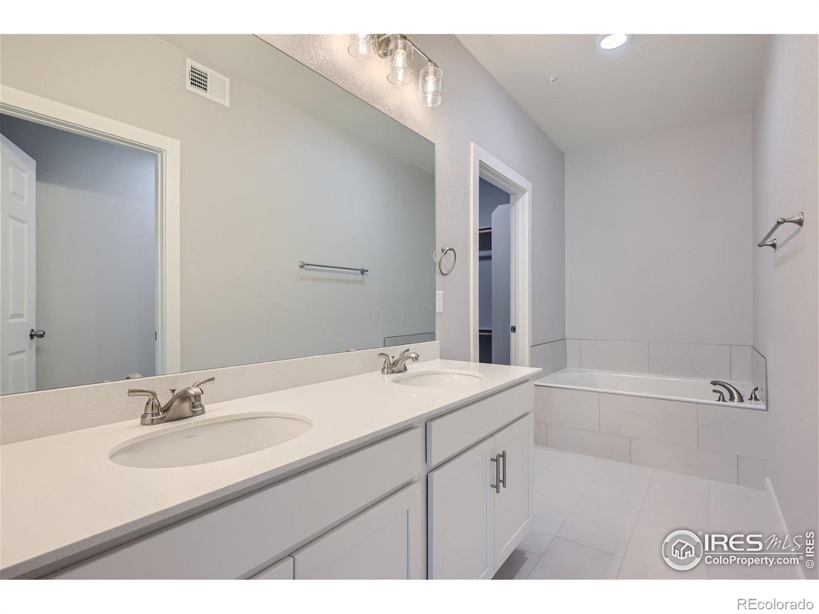 MLS Image #8 for 2435  calais drive,longmont, Colorado