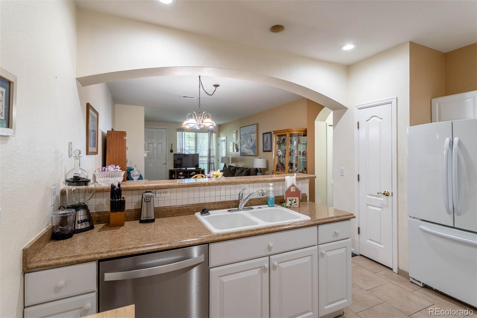 MLS Image #6 for 5350 s jay circle,littleton, Colorado