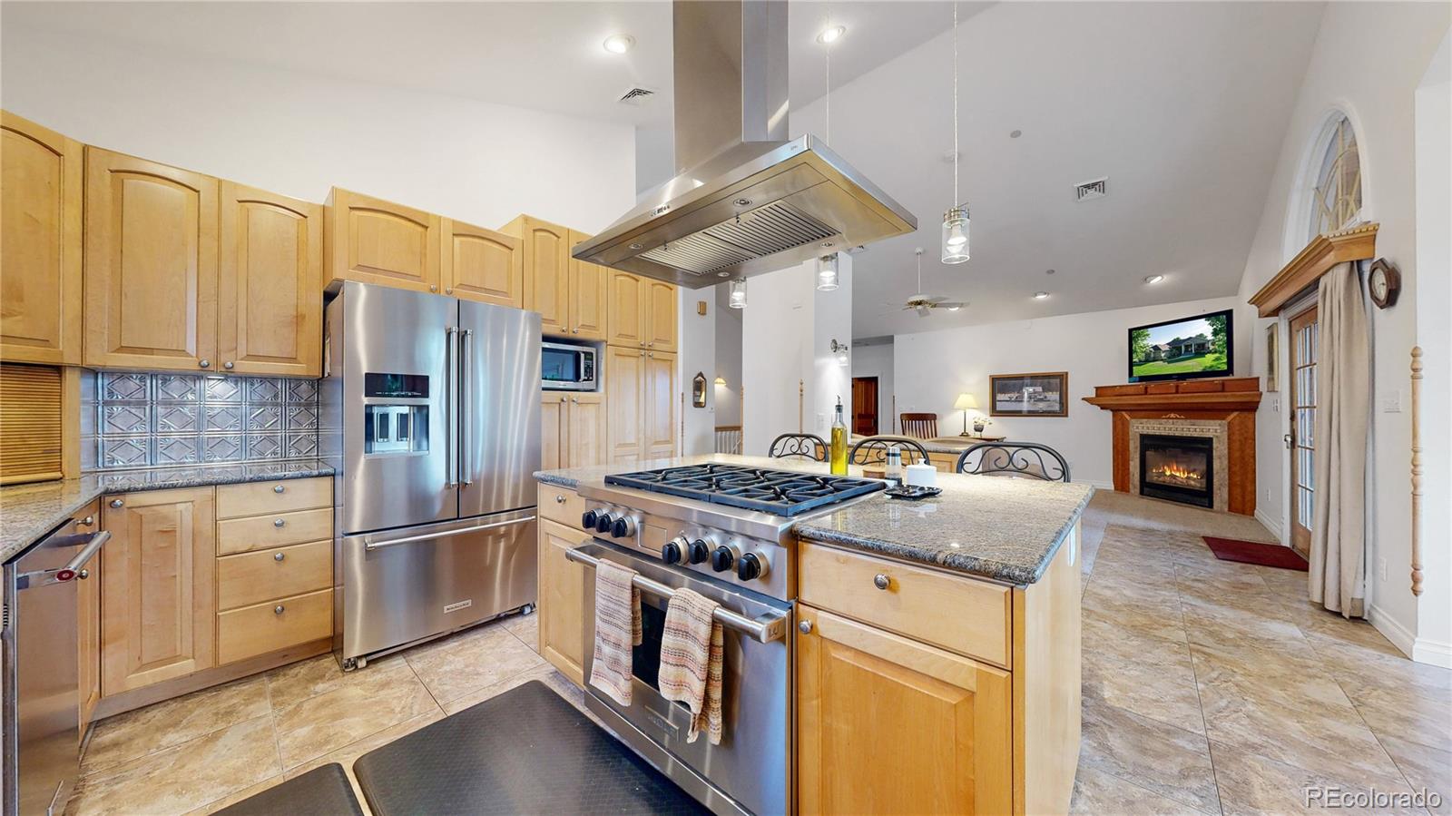 MLS Image #2 for 7655  crestview drive,niwot, Colorado