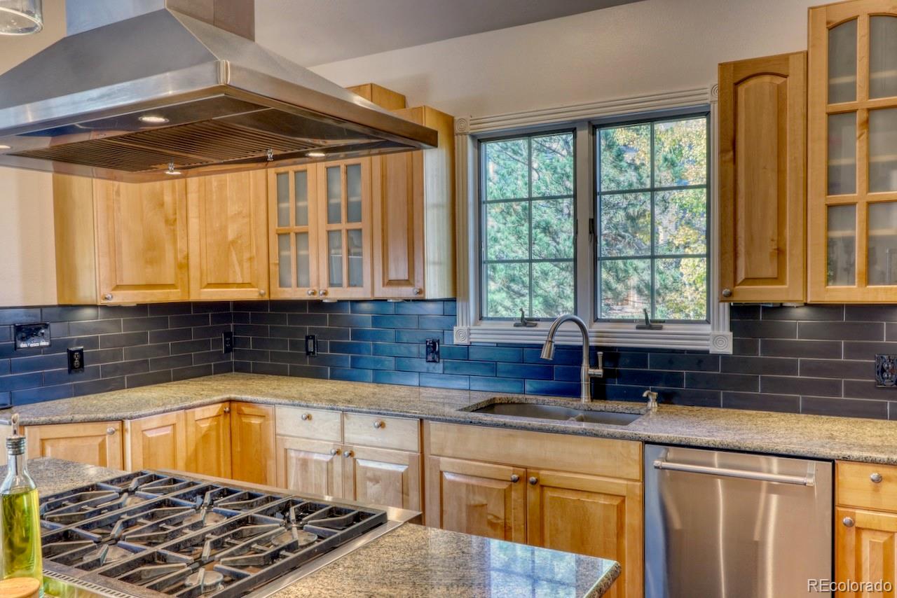 MLS Image #3 for 7655  crestview drive,niwot, Colorado