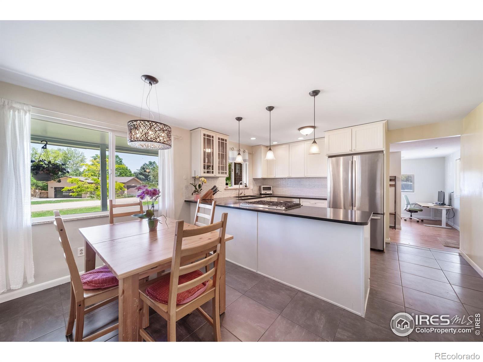 MLS Image #3 for 856  applewood drive,lafayette, Colorado