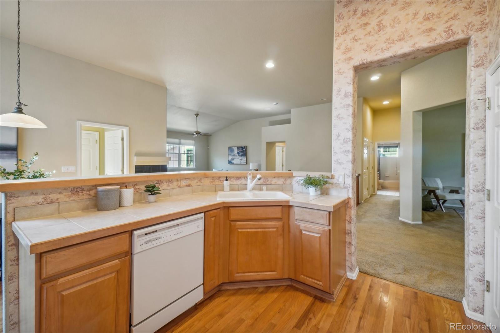 MLS Image #13 for 2443  winding drive,longmont, Colorado