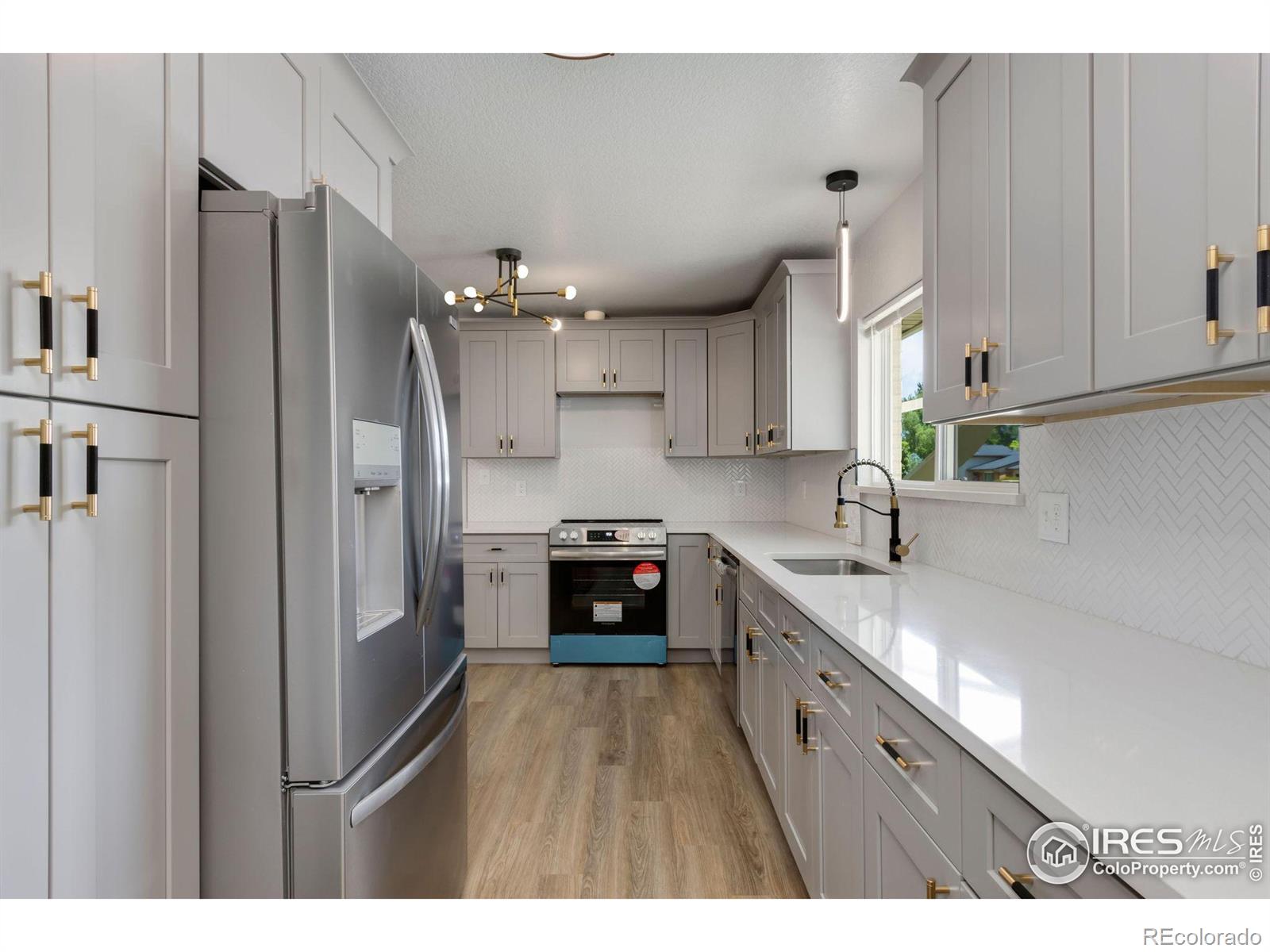 MLS Image #3 for 809  rocky road,fort collins, Colorado