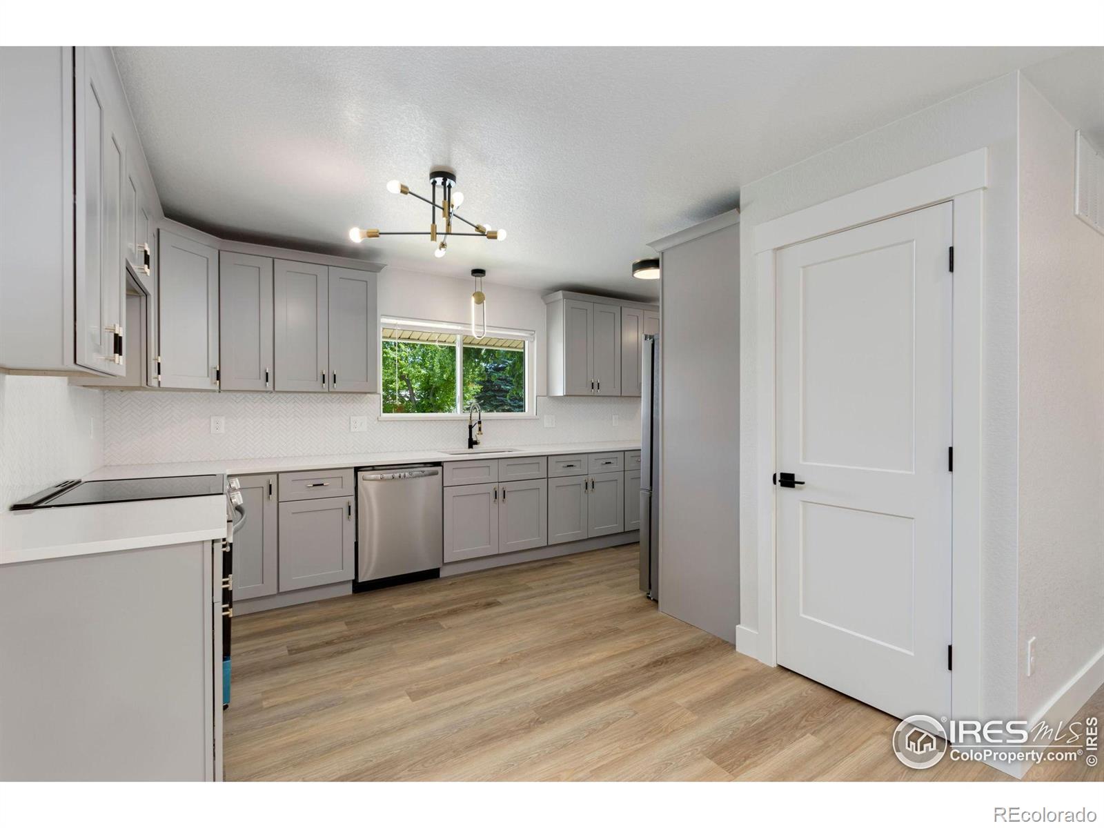 MLS Image #4 for 809  rocky road,fort collins, Colorado