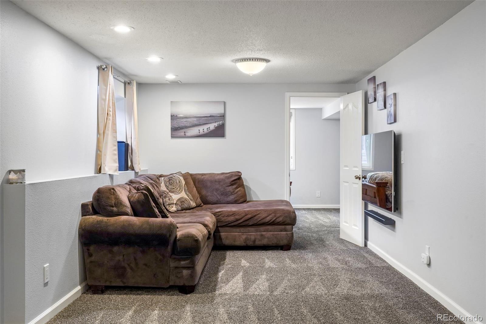 MLS Image #15 for 10562  parfet court,broomfield, Colorado