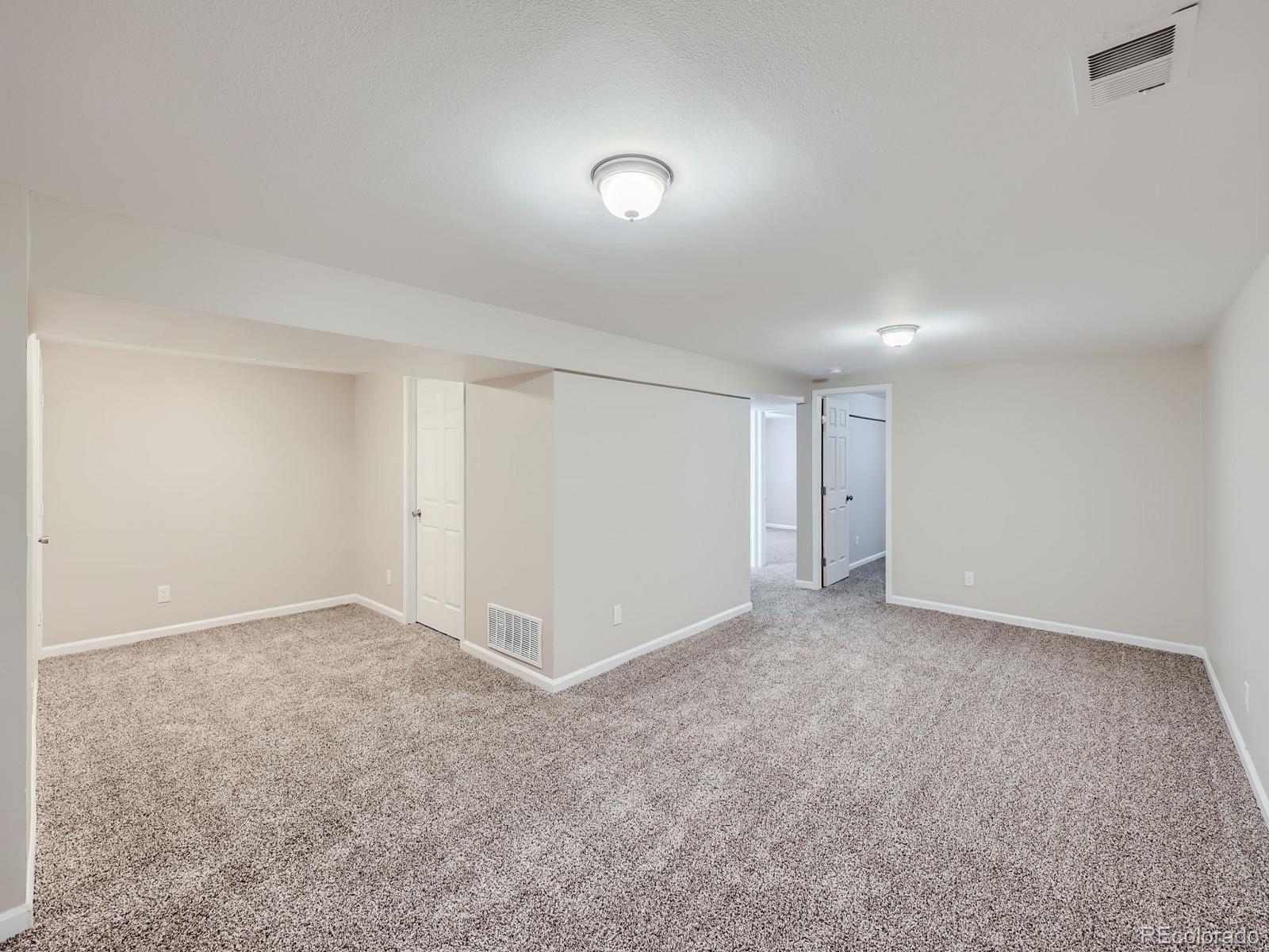 MLS Image #8 for 4353 s eagle circle,aurora, Colorado