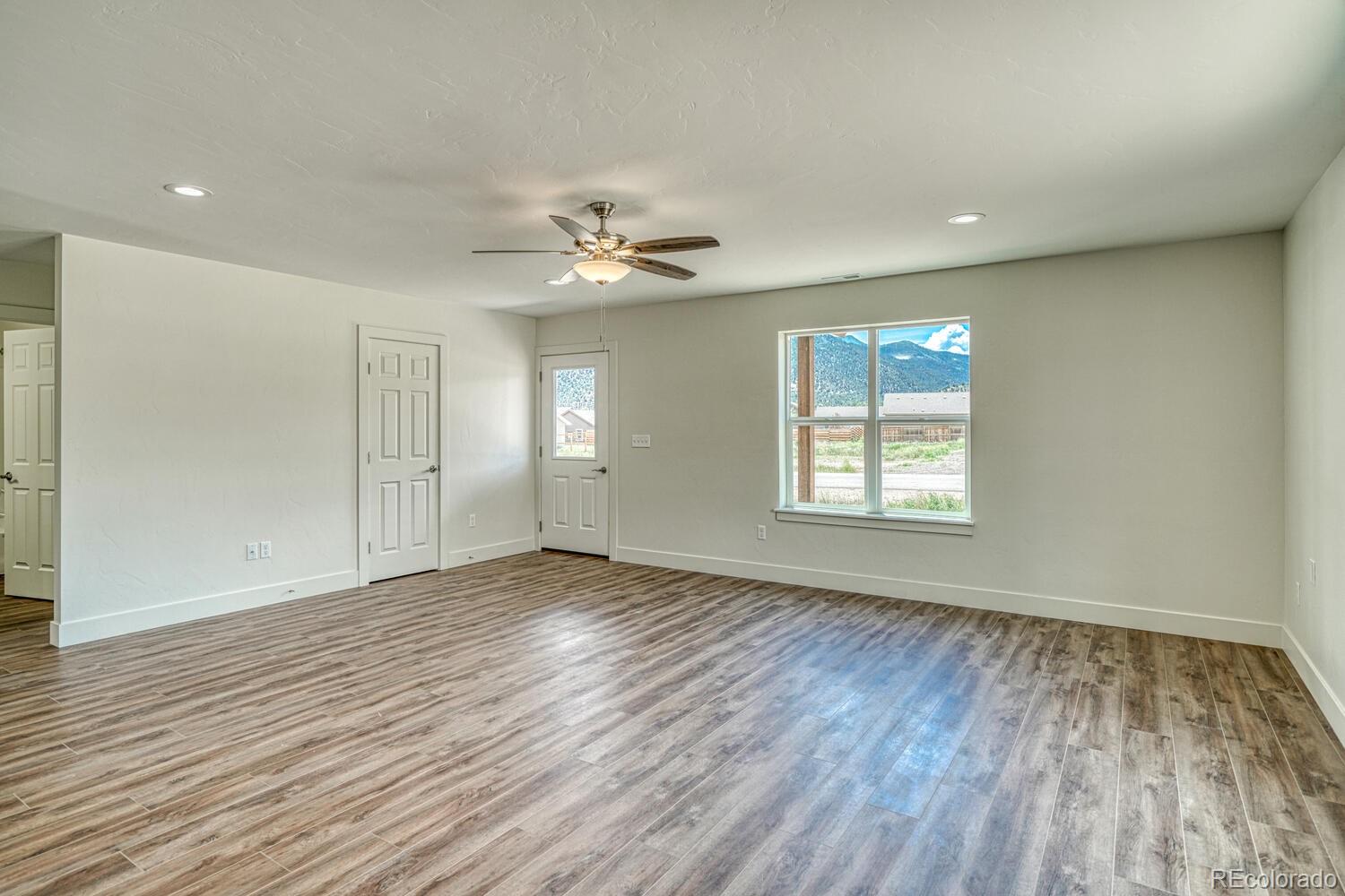 MLS Image #3 for 868  hoover circle,poncha springs, Colorado