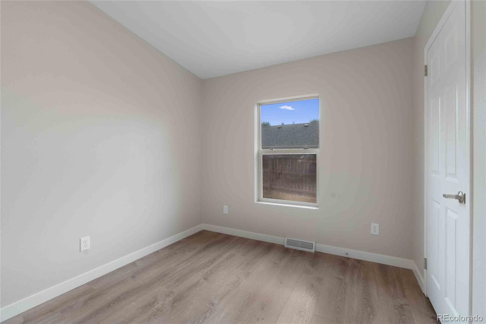 MLS Image #19 for 702 s carriage drive,milliken, Colorado