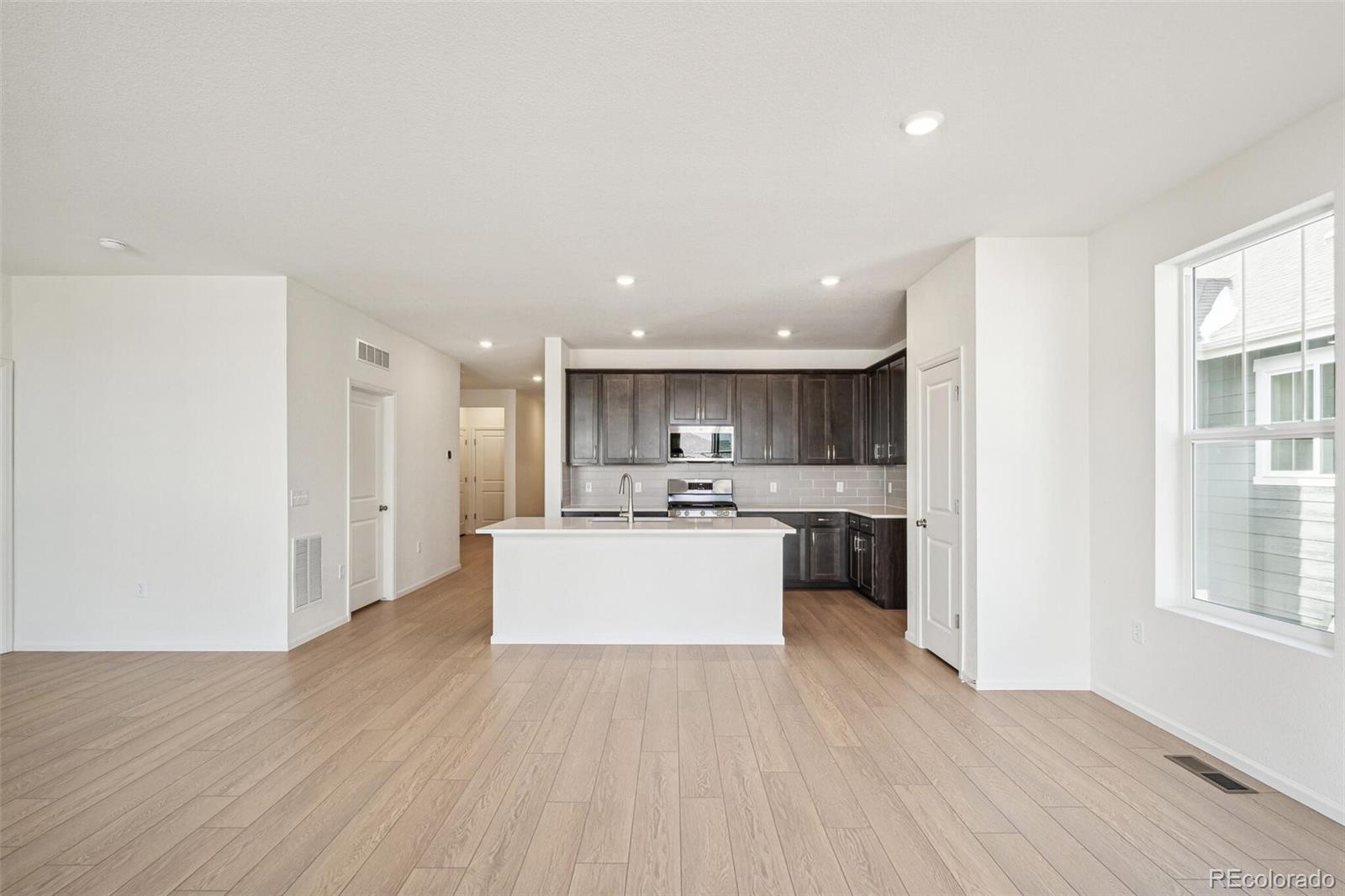 MLS Image #11 for 1547  orchard street,brighton, Colorado
