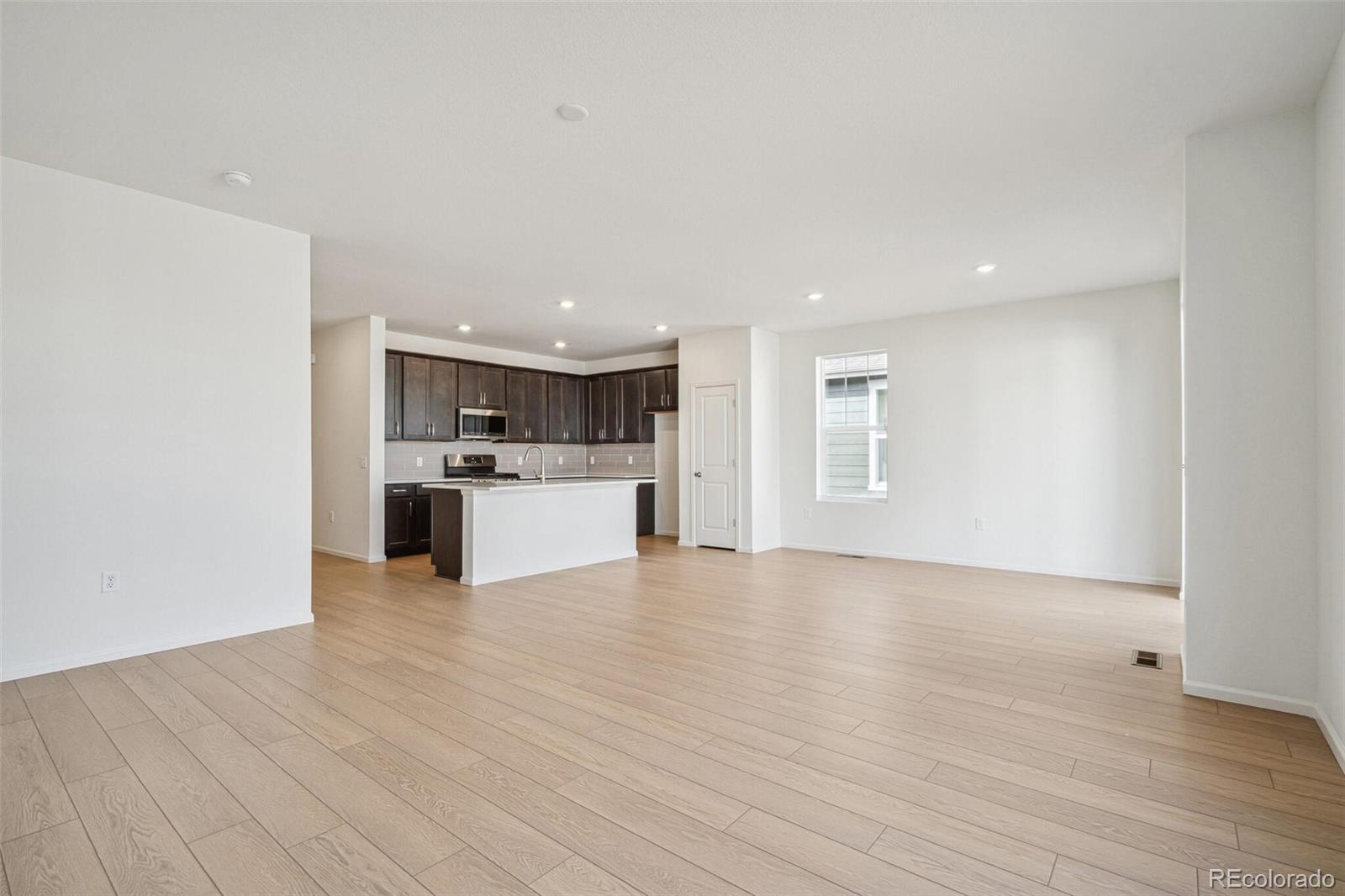 MLS Image #5 for 1547  orchard street,brighton, Colorado