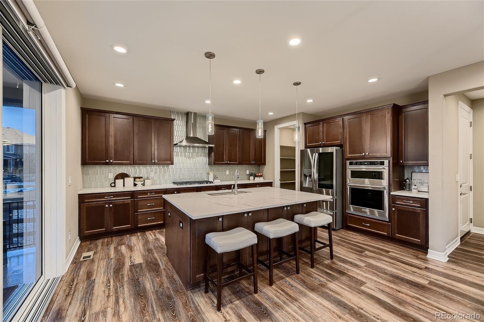 MLS Image #10 for 6722 s waterloo court,aurora, Colorado