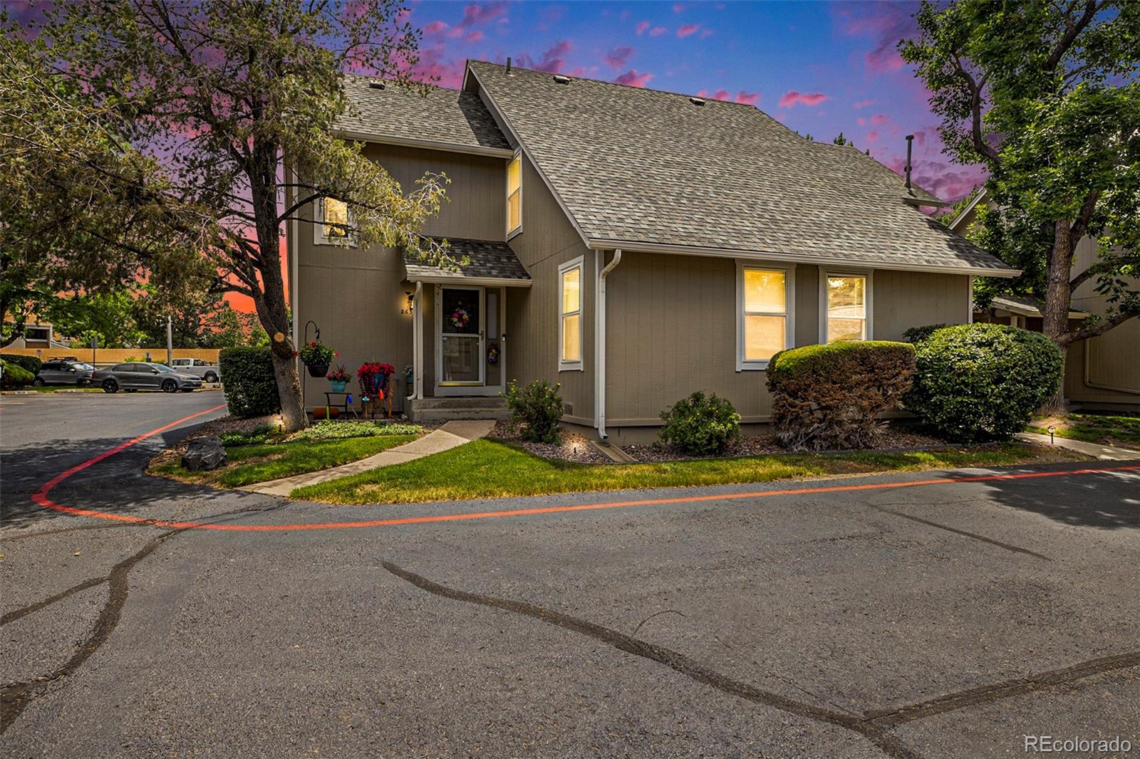 MLS Image #3 for 2639 s xanadu way,aurora, Colorado