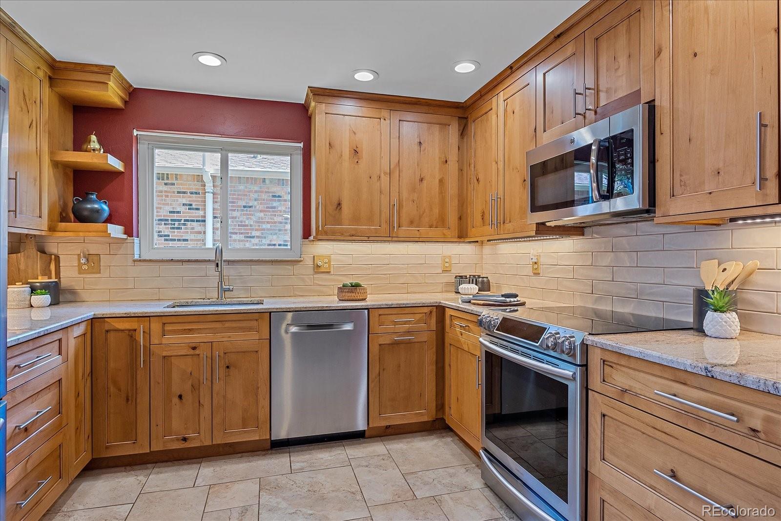 MLS Image #13 for 13343 w 68th place,arvada, Colorado