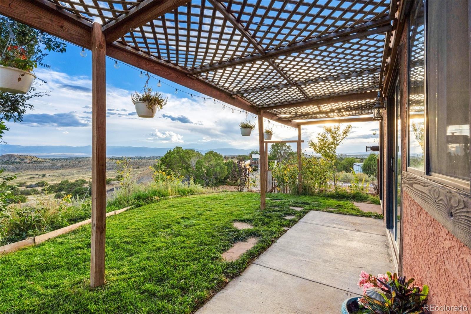 MLS Image #38 for 2134  tepley trail,penrose, Colorado