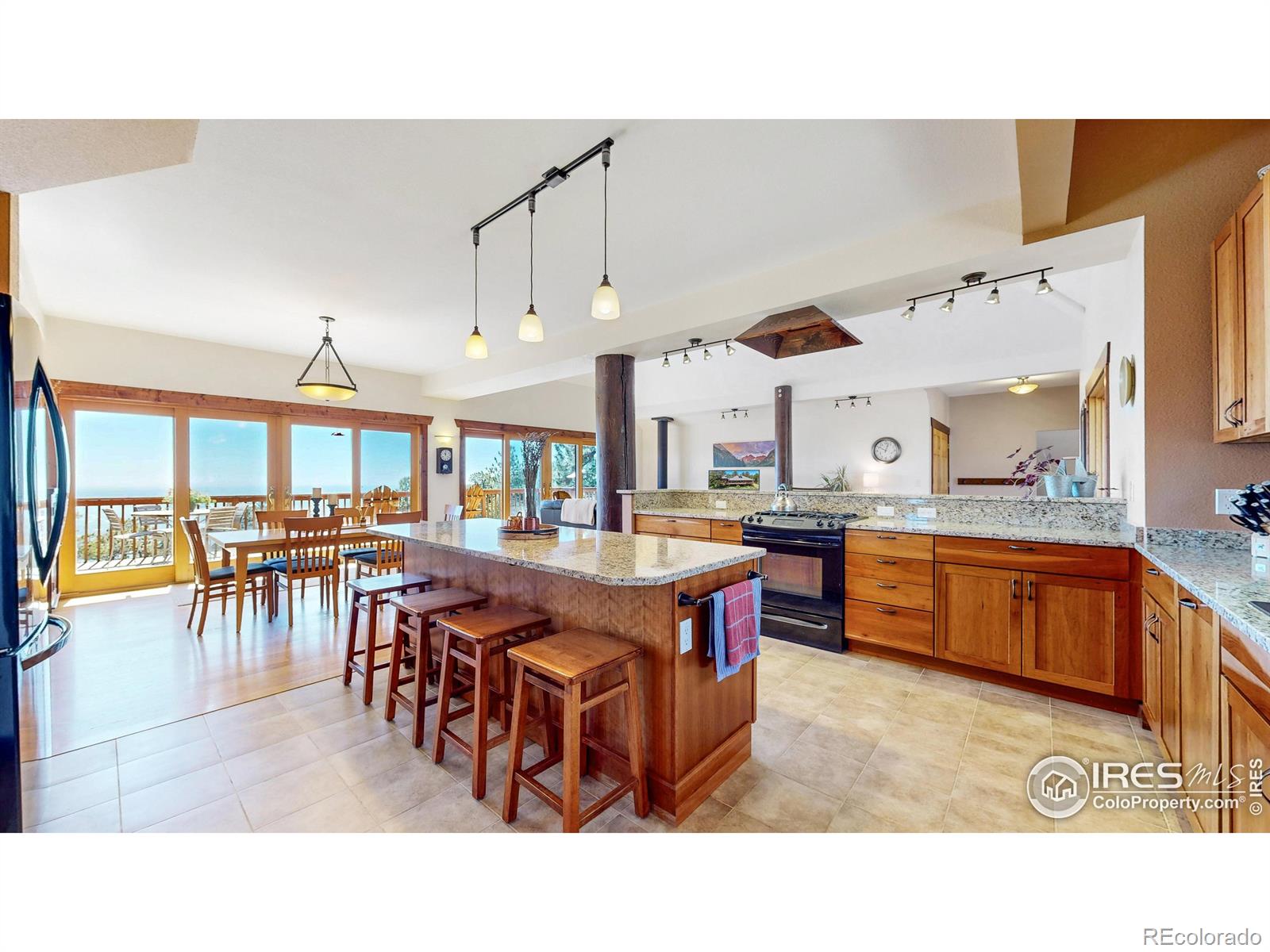 MLS Image #11 for 15850  steller ridge road,loveland, Colorado